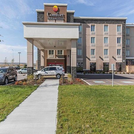 Comfort Inn & Suites Airport North Calgary Ngoại thất bức ảnh