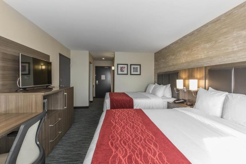 Comfort Inn & Suites Airport North Calgary Ngoại thất bức ảnh